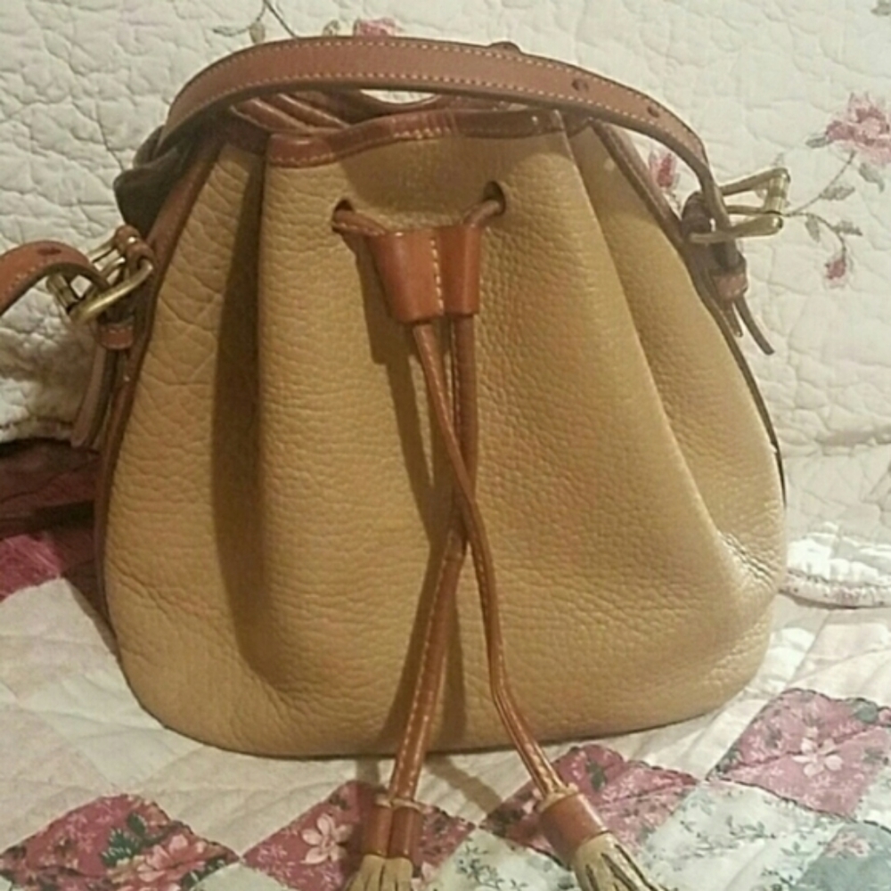 Vintage Dooney And Bourke AWL small drawstring - Picture 2 of 9